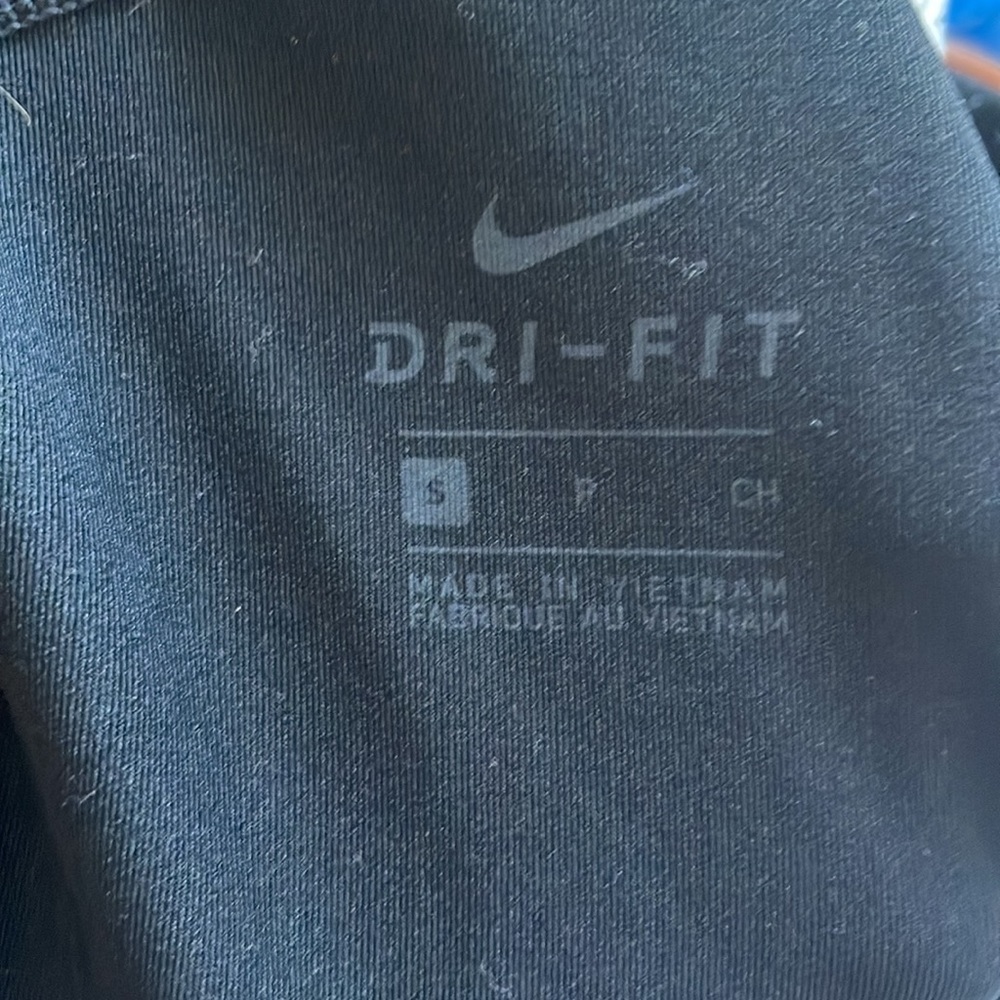 Nike Pro Dri-FIT Black Compression Shorts Womens Small 5 Inseam Volleyball - Picture 6 of 7